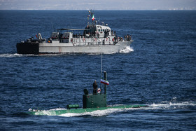 مانور بزرگ دریایی ولایت ۹۴ - رژه‌ دریایی